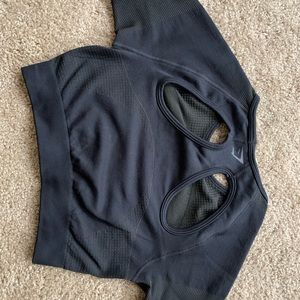 Gym shark workout top
